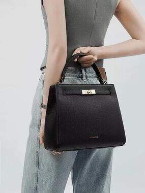 Victoria Hyde London Top Handle Handbag